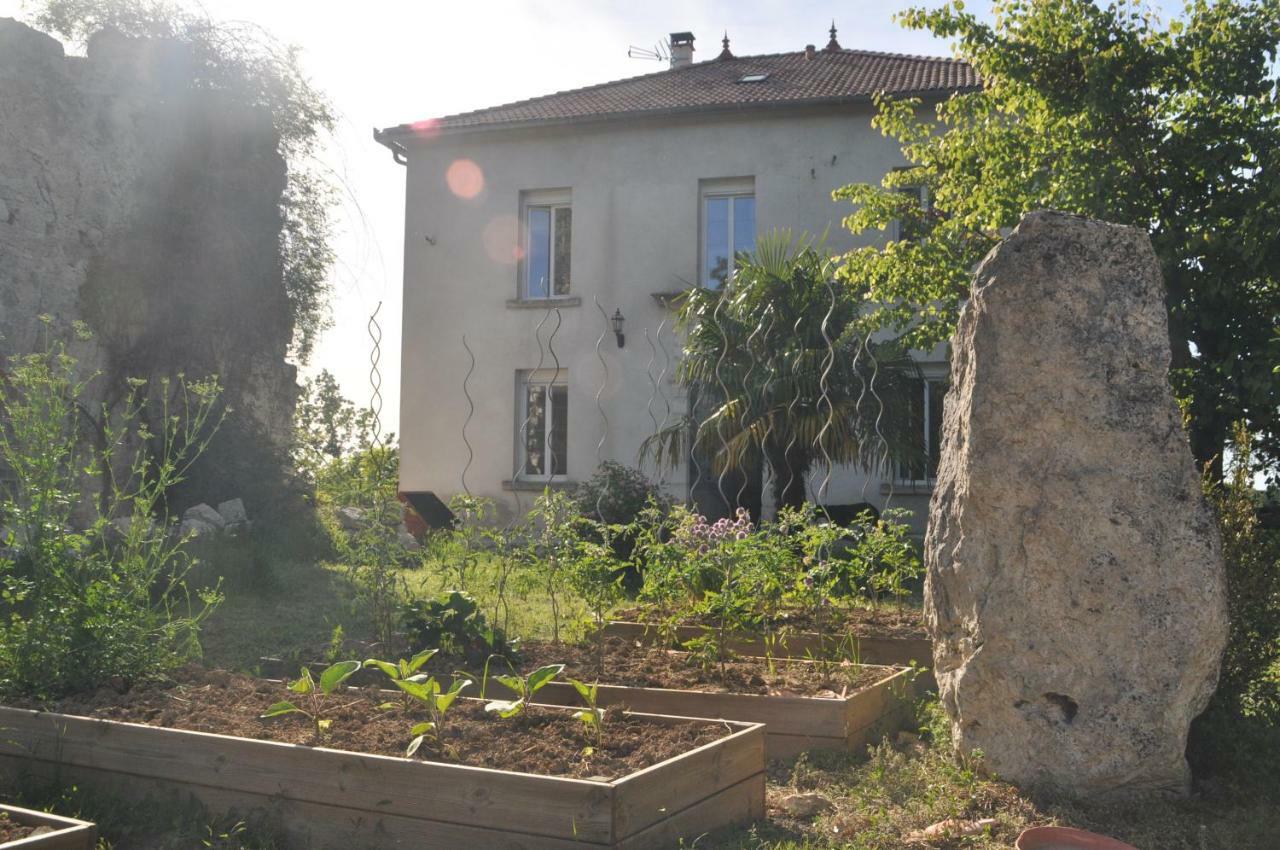 Loustalneou Bed & Breakfast Saint-Pierre-de-Clairac Bagian luar foto