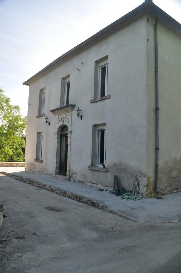 Loustalneou Bed & Breakfast Saint-Pierre-de-Clairac Bagian luar foto