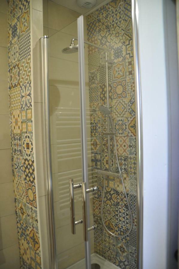 Loustalneou Bed & Breakfast Saint-Pierre-de-Clairac Bagian luar foto
