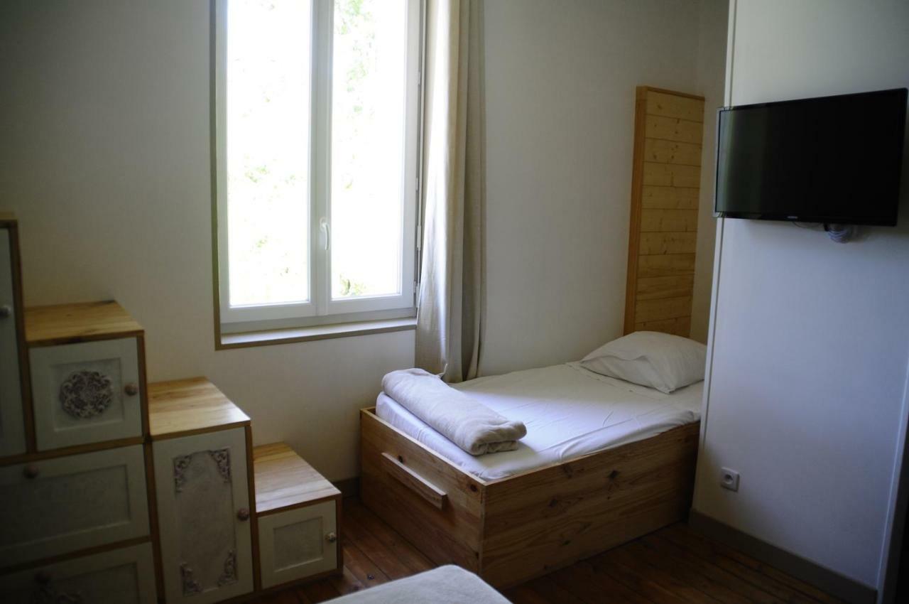 Loustalneou Bed & Breakfast Saint-Pierre-de-Clairac Bagian luar foto